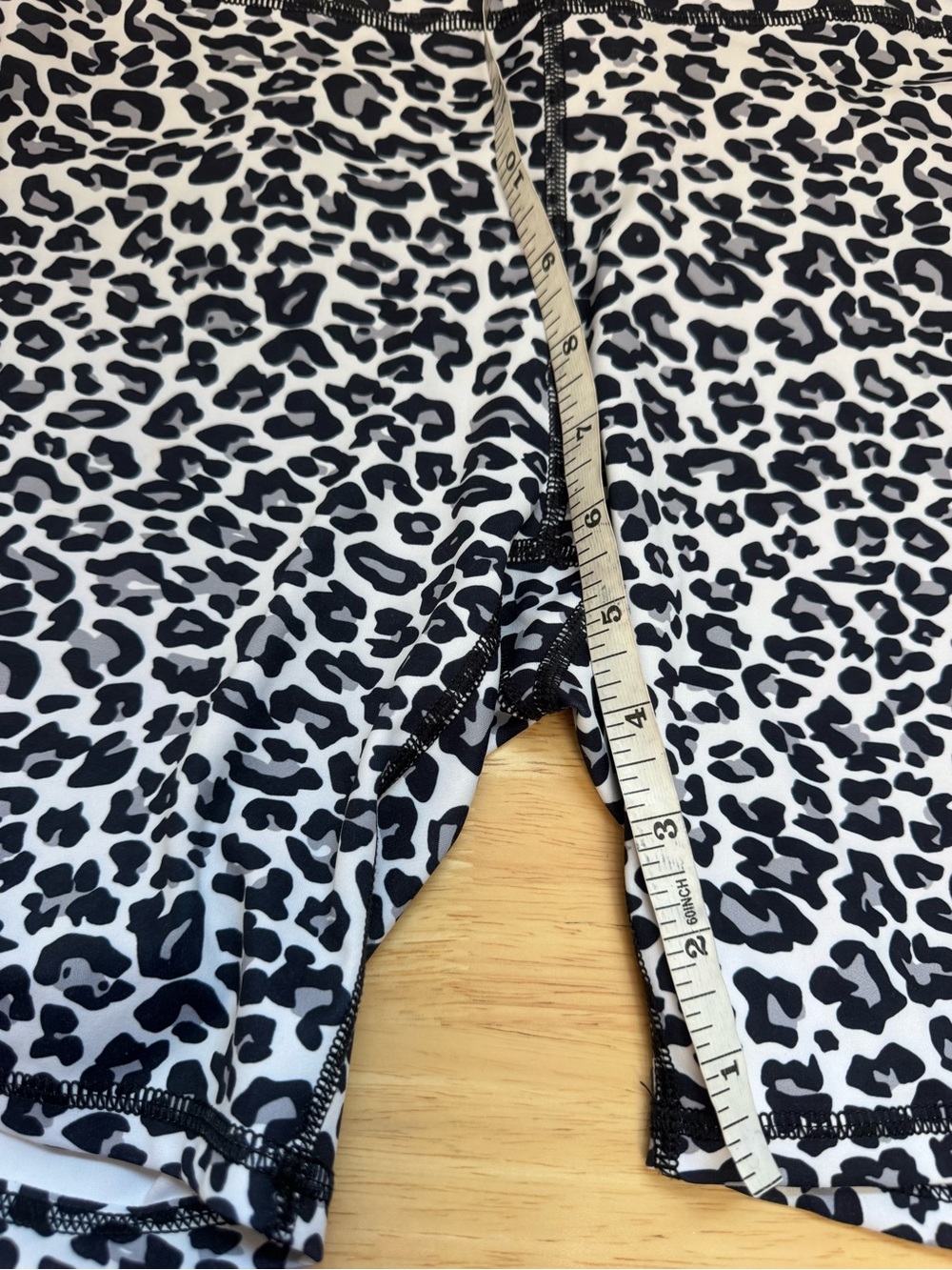 High‎ Rise Bermuda Length Leopard Print Bike Shorts - Picture 8 of 8